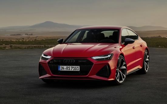 AUDI RS7 SPORTBACK in the new generation surprises customers