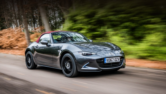 Hibrīda Mazda MX-5 saņems jaunu dzinēju